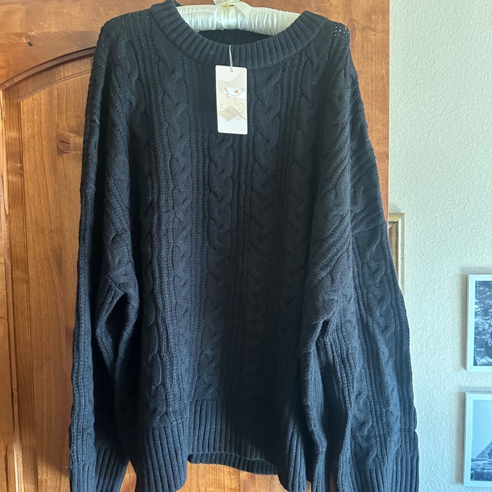 Okiwam Oversized Sweater in Black | Size XXL | NWT